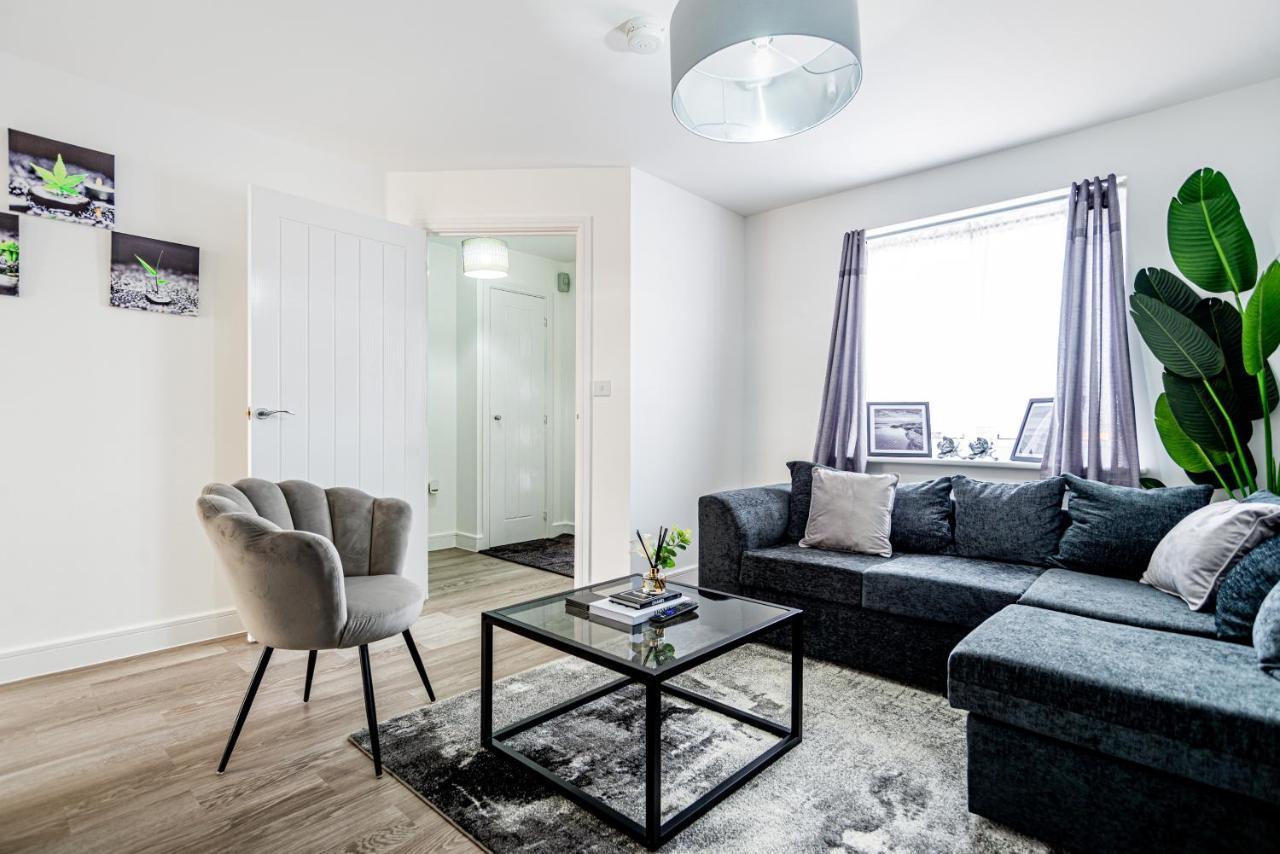 The Lake - A Stunning 2 Bedroom House, Only 17Mins To Central London!!! Greenhithe Extérieur photo
